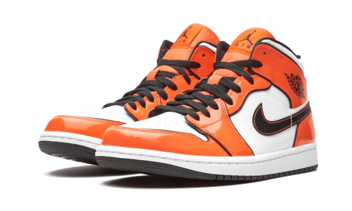 Jordan 1 Mid SE Turf Orange