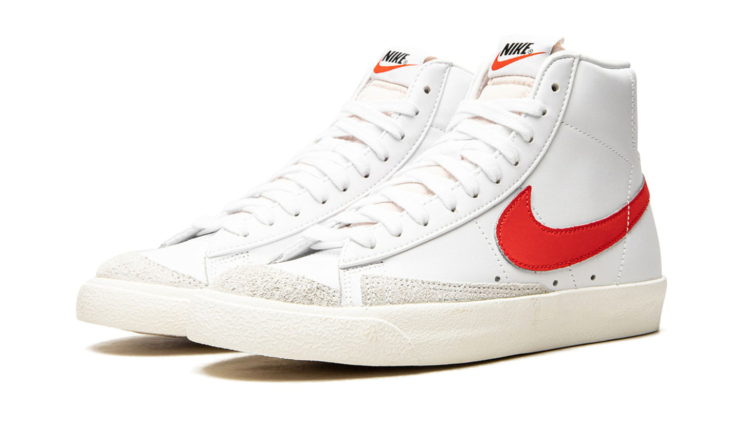 Nike Blazer Mid 77 Vintage Habanero Red (Women's)