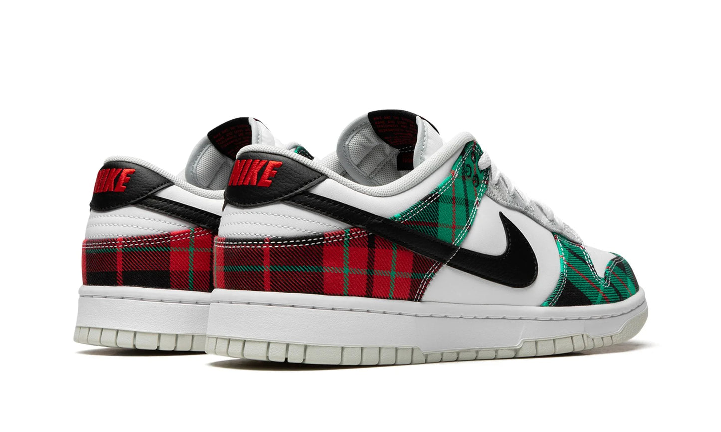 Nike Dunk Low Tartan Plaid