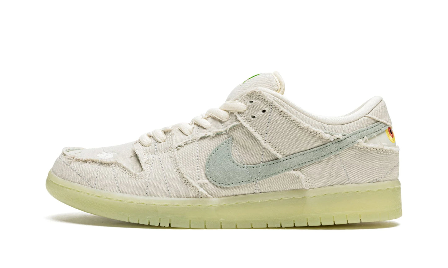 Nike SB Dunk Low Mummy