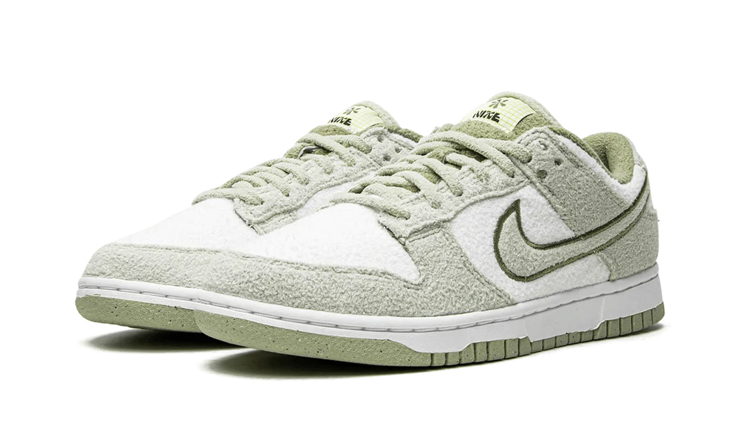 Nike Dunk Low SE Fleece Pack Honeydew (Women's)