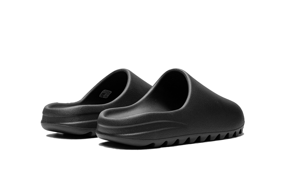 Yeezy Slide Onyx - soleHub